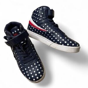 Fila high top stars & stripes boys sz 4 sneaker